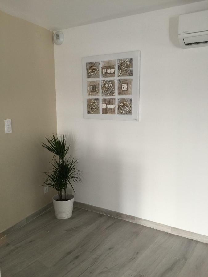 Appartement L'Islois L'Isle-sur-la-Sorgue Bagian luar foto