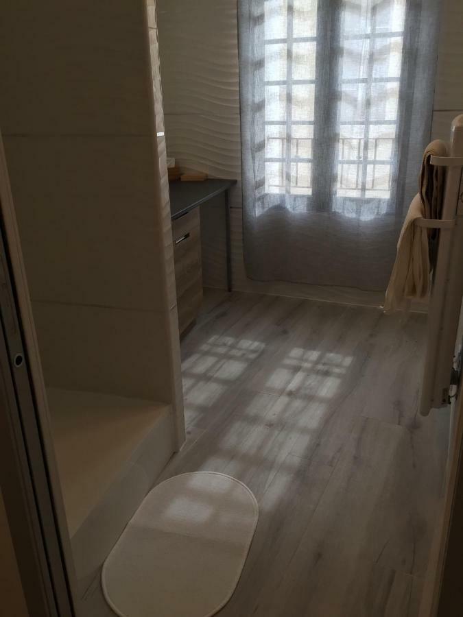 Appartement L'Islois L'Isle-sur-la-Sorgue Bagian luar foto